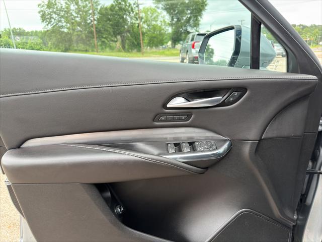2024 Cadillac XT4 FWD Premium Luxury