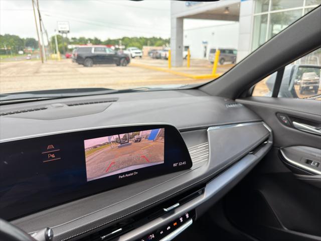 2024 Cadillac XT4 FWD Premium Luxury