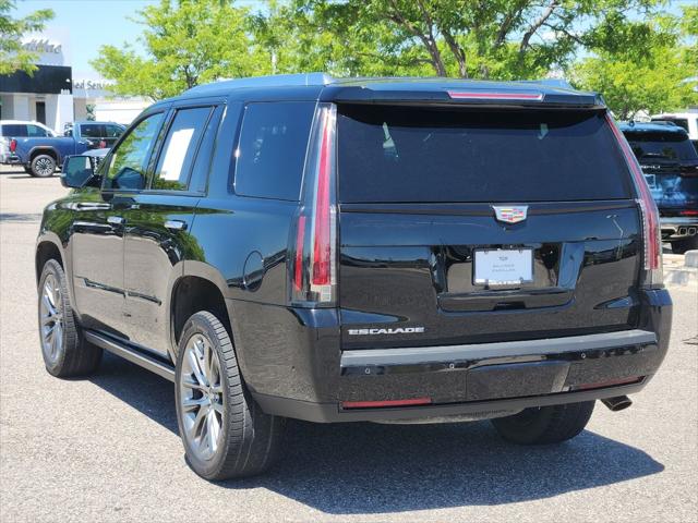 2020 Cadillac Escalade Premium Luxury
