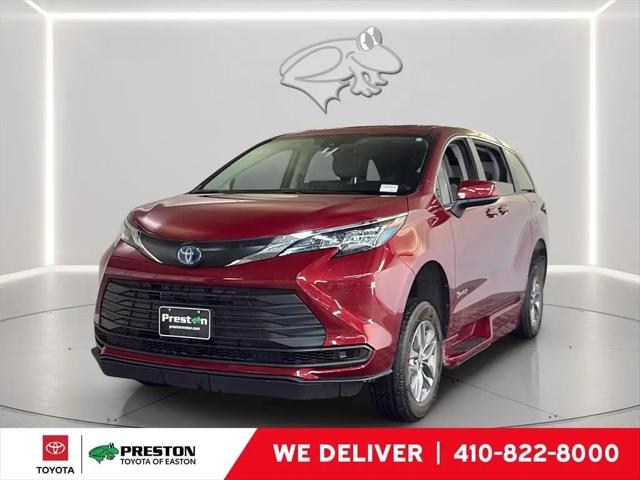 2023 Toyota Sienna LE for sale in Easton, MD