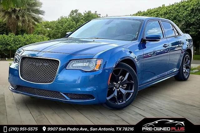 2023 Chrysler 300 Touring L for sale in San Antonio, TX