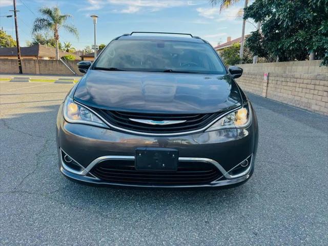 2018 Chrysler Pacifica Hybrid Touring L for sale in Orange, CA