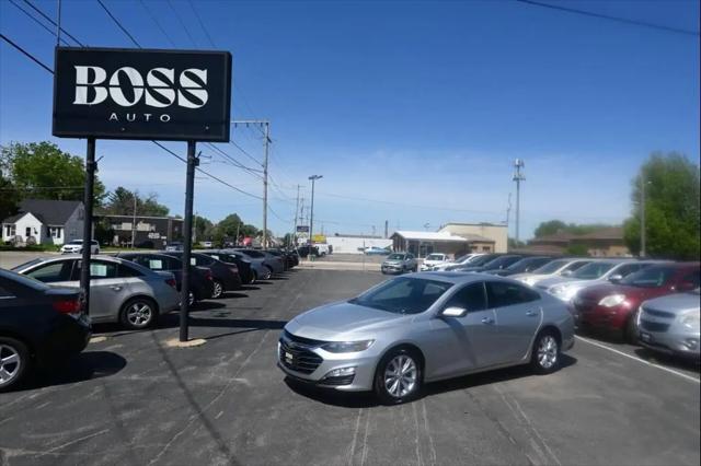 2020 Chevrolet Malibu FWD LT for sale in Appleton, WI