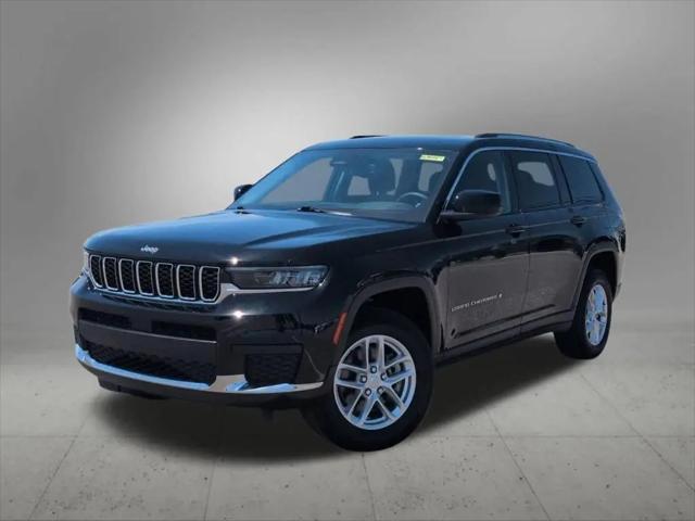 2023 Jeep Grand Cherokee L Laredo 4x4 for sale in Troy, MI