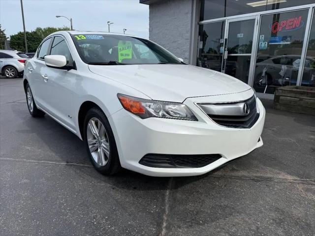 2013 Acura ILX 2.0L for sale in Milwaukee, WI