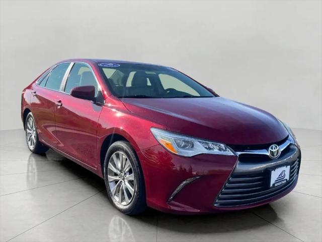 2016 Toyota Camry XLE V6 for sale in Oshkosh, WI