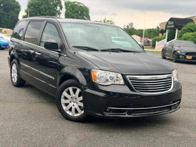2014 Chrysler Town & Country Touring for sale in Fredericksburg, VA