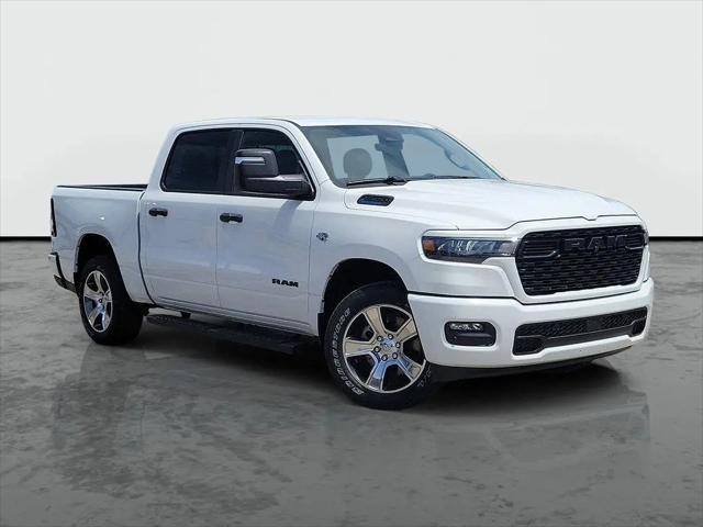 2026 Ram 1500 Express Crew Cab 4x4 5'7" Box for sale in Live Oak, FL