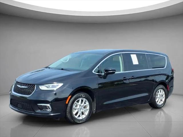 2024 Chrysler Pacifica Touring L for sale in Henderson, NC