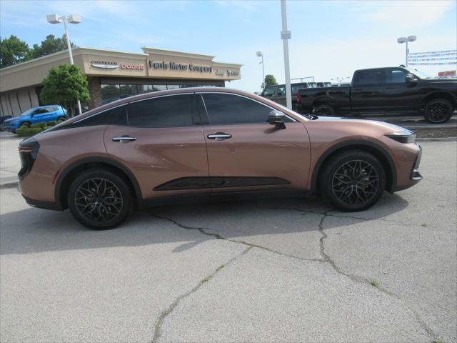 2023 Toyota Crown Platinum