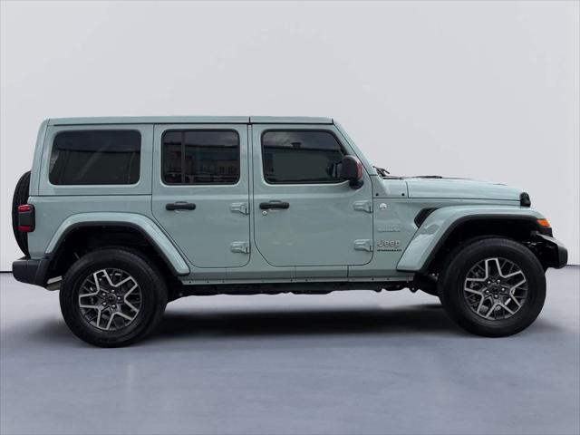 2024 Jeep Wrangler 4-Door Sahara 4x4