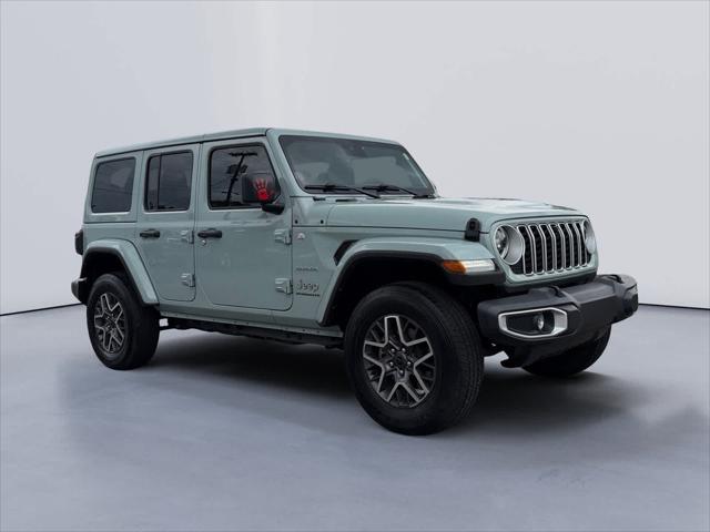 2024 Jeep Wrangler 4-Door Sahara 4x4