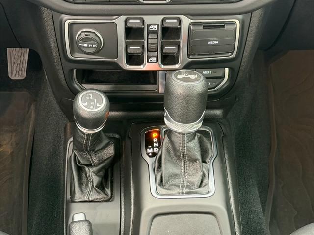 2024 Jeep Wrangler 4-Door Sahara 4x4