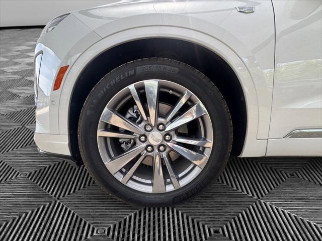 2024 Cadillac XT6 FWD Premium Luxury