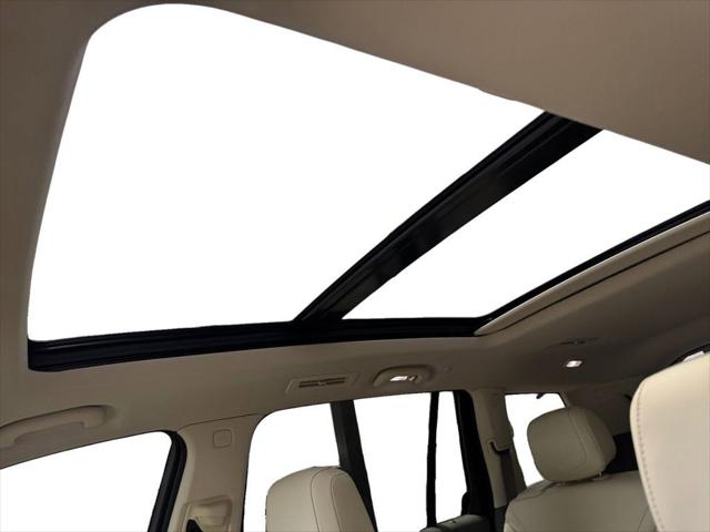2024 Cadillac XT6 FWD Premium Luxury