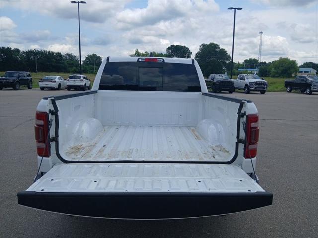 2022 Ram 1500 Laramie Crew Cab 4x4 5'7" Box