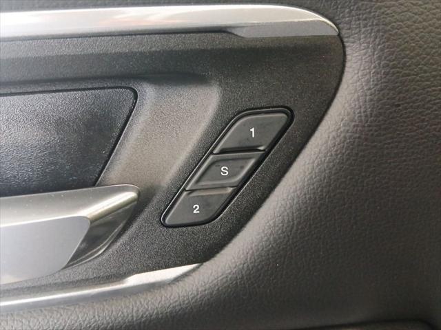 2022 Ram 1500 Laramie Crew Cab 4x4 5'7" Box