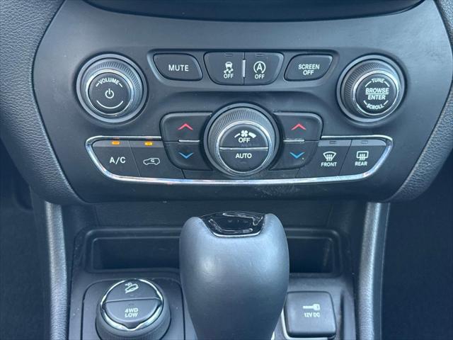 2021 Jeep Cherokee Latitude Lux 4x4
