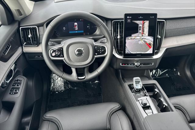 2026 Volvo XC90 Plug-In Hybrid Ultra, T8 AWD, Electric/Gasoline, Bright, 7 Seats