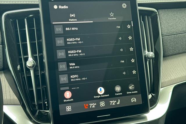 2026 Volvo XC90 Plug-In Hybrid Ultra, T8 AWD, Electric/Gasoline, Bright, 7 Seats