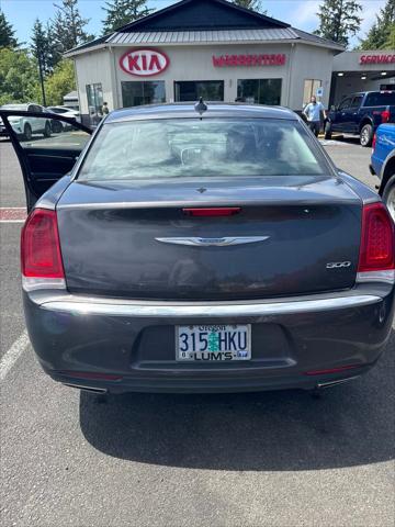 2023 Chrysler 300 Touring