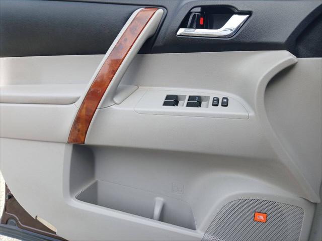 2012 Toyota Highlander Limited V6