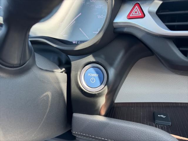2022 Toyota Sienna XLE