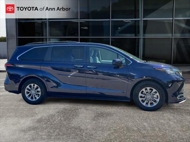 2022 Toyota Sienna XLE