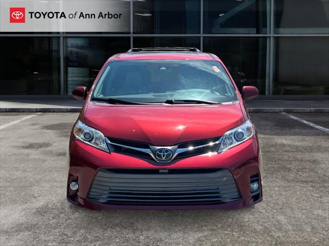 2020 Toyota Sienna XLE