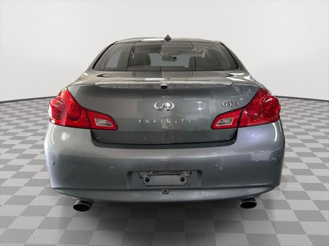 2013 INFINITI G37 X