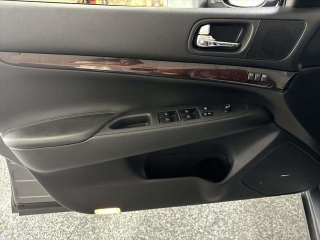 2013 INFINITI G37 X