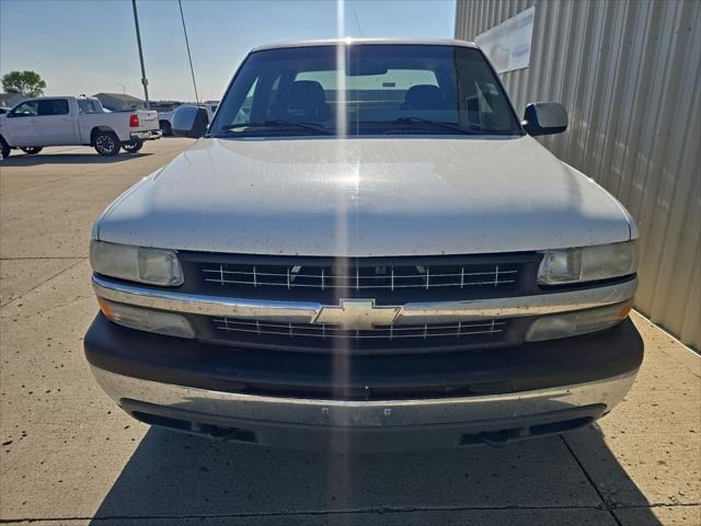 2002 Chevrolet Silverado 1500HD LS