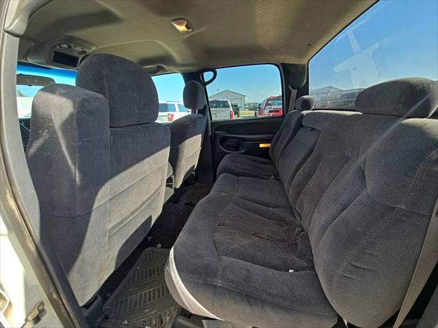 2002 Chevrolet Silverado 1500HD LS