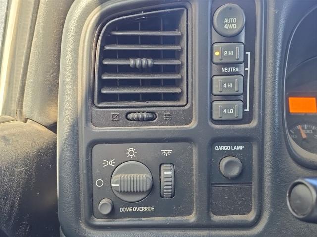 2002 Chevrolet Silverado 1500HD LS