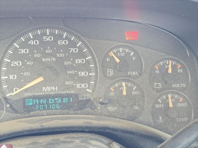 2002 Chevrolet Silverado 1500HD LS