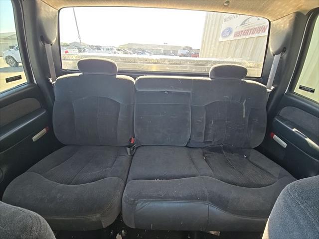 2002 Chevrolet Silverado 1500HD LS