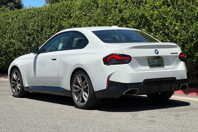 2024 BMW M240 i