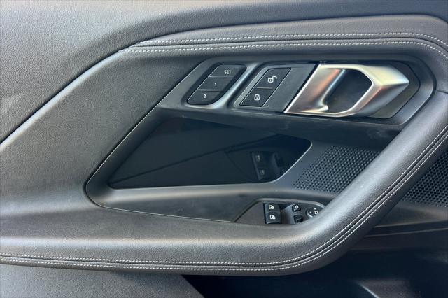 2024 BMW M240 i