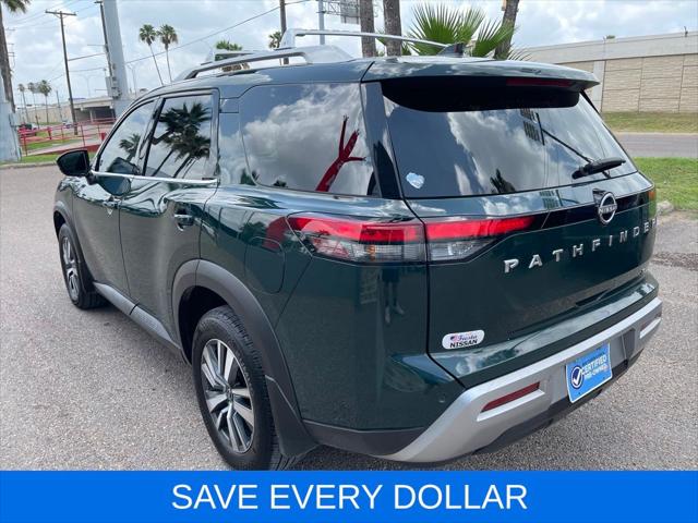 2024 Nissan Pathfinder SL FWD