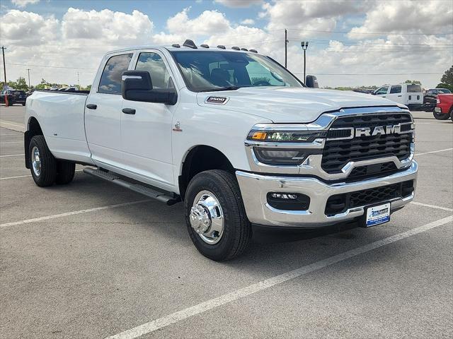 2026 Ram 3500 Tradesman Crew Cab 4x4 8' Box