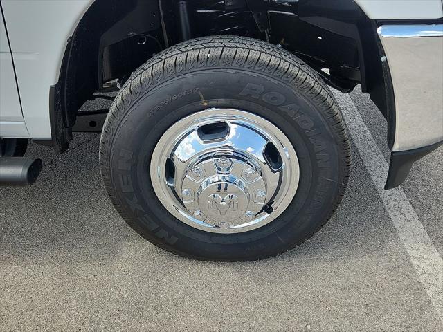 2026 Ram 3500 Tradesman Crew Cab 4x4 8' Box