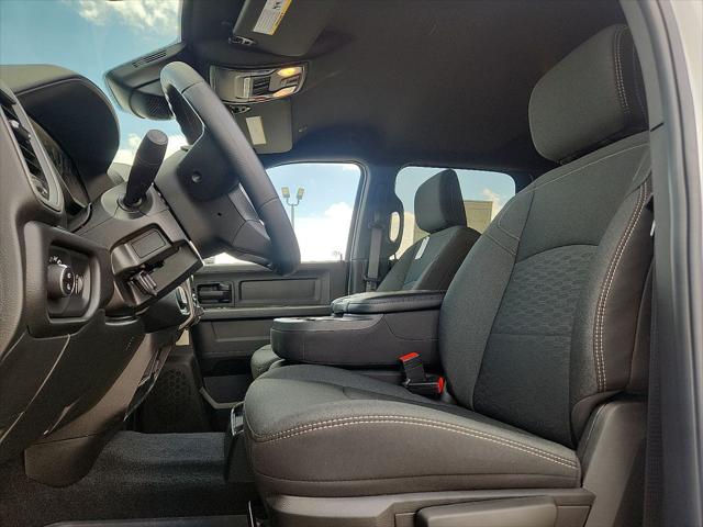 2026 Ram 3500 Tradesman Crew Cab 4x4 8' Box