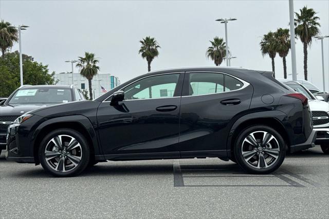 2024 Lexus UX 250h Premium