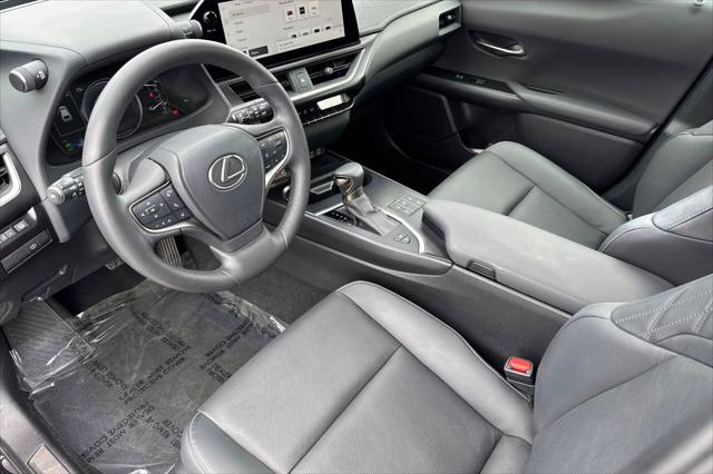 2024 Lexus UX 250h Premium