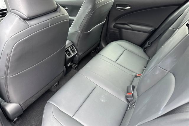 2024 Lexus UX 250h Premium