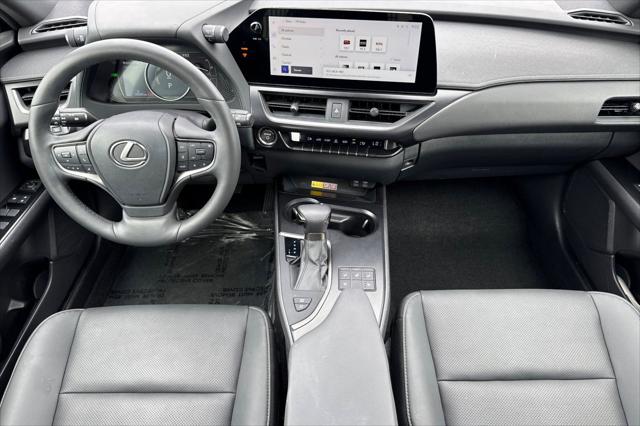 2024 Lexus UX 250h Premium
