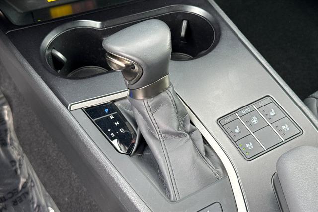 2024 Lexus UX 250h Premium