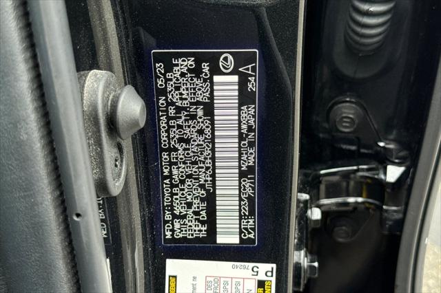 2024 Lexus UX 250h Premium