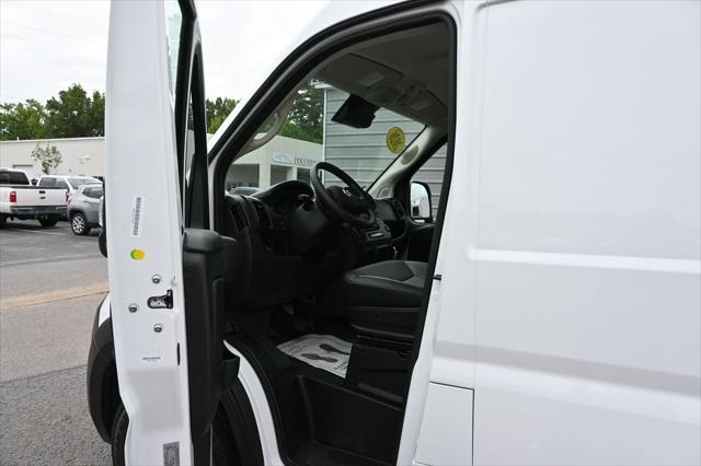 2026 Ram ProMaster 2500 Cargo Van Tradesman High Roof 159" WB w/Pass Seat