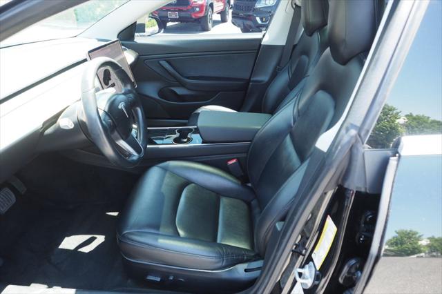 2019 Tesla Model 3 Mid Range